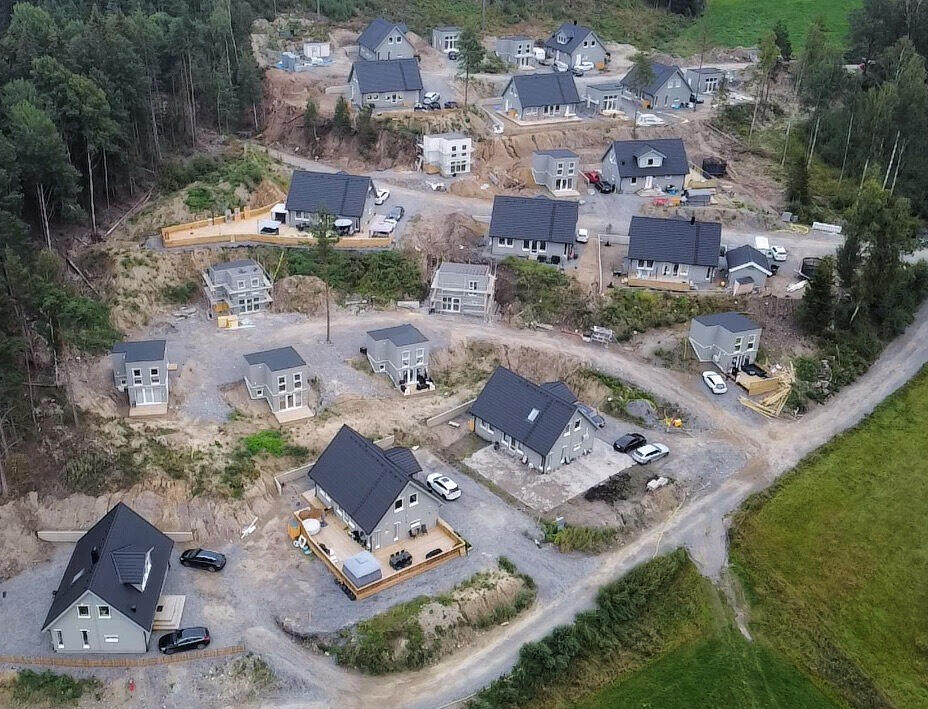 Bygglov för 12 villor och 12 attefallshus i Botkyrka